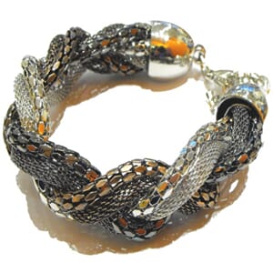 Flettet armbånd, fler-farget