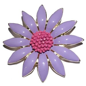 Brosje med blomstemotiv