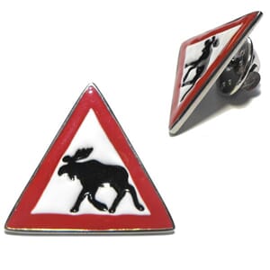 Pin med "fare for elg" skilt