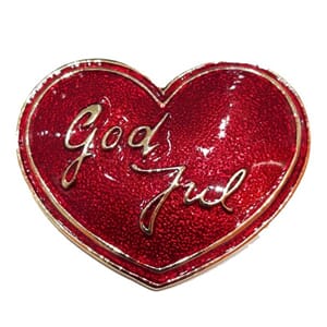 Brosje med hjertemotiv