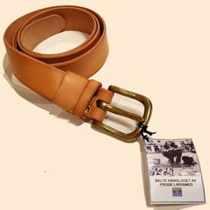 Håndlaget lærbelte