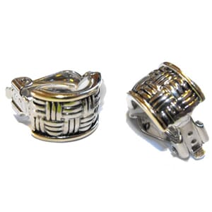 Øreclips i "sølv" og "gull"