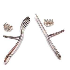 Ørestuds i sølv - kniv og gaffel