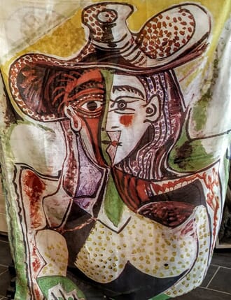 Sjal med Picasso motiv i viskose/bomull