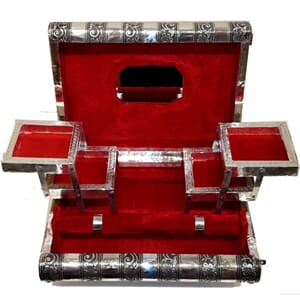 Smykkeskrin med mange rom