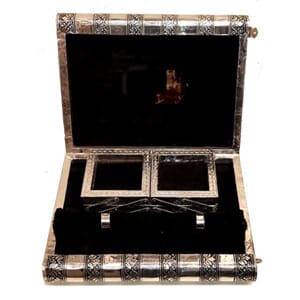 Smykkeskrin med mange rom