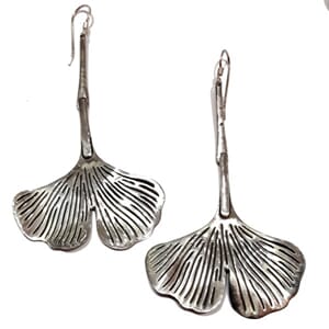 Øredobber i sølv - ginkoblader