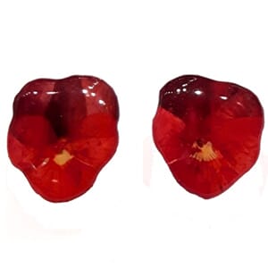 Ørestuds med ekte stemorsblomst